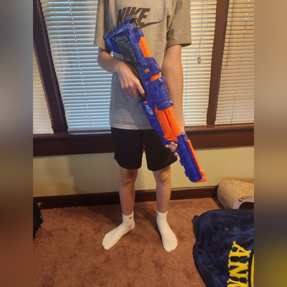 Nerf bundle - Picture 2 of 2